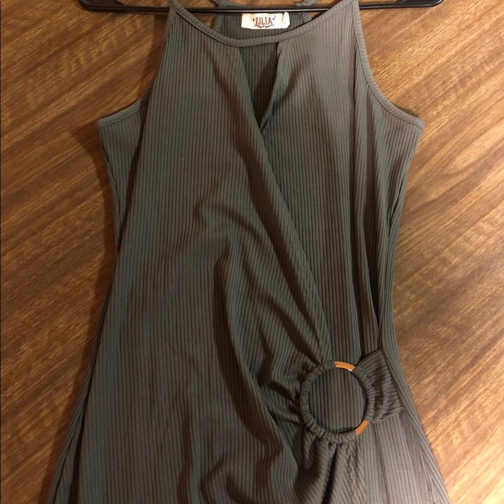 Dress - Picture 2 of 3